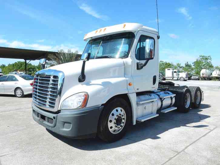 Freightliner CASCADIA CA125 (2011)