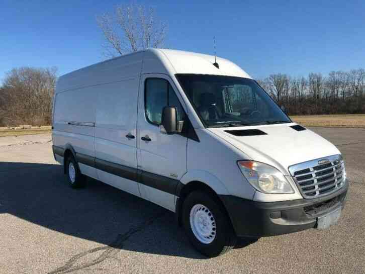 Freightliner Sprinter 2500 (2011)