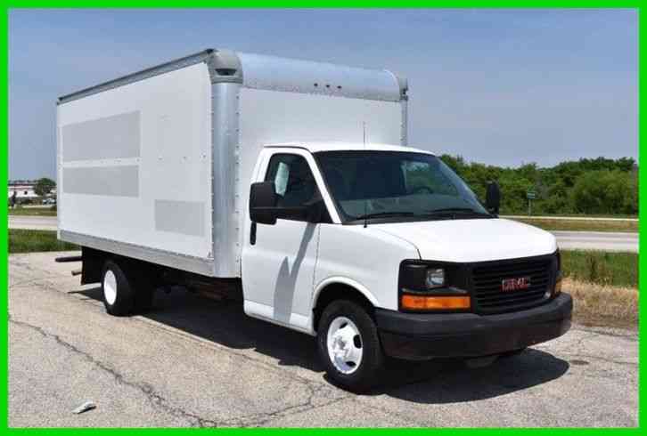 GMC G3500 16' Box Truck (2011)