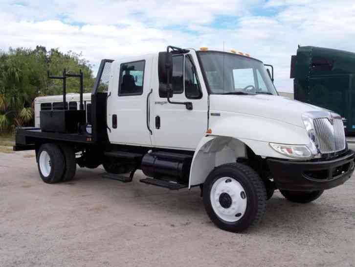 International 4300 4x4 (2011)