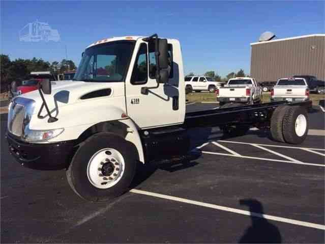 International 4300 -- (2011)