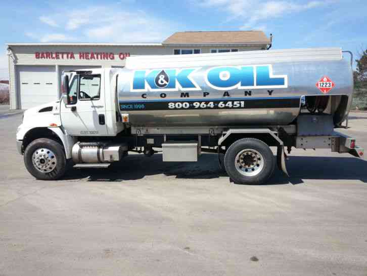 International 4400 (2011)