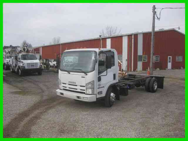 ISUZU NPR 4 CYLINDER TURBO DIESEL 5. 2L AUTOMATIC CAB AND CHASSIS (2011)