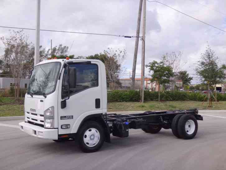 Isuzu NPR Cab Chassis (2011)