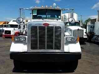 Peterbilt 365 (2011)