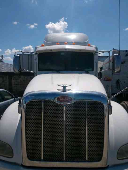 Peterbilt 386 (2011)