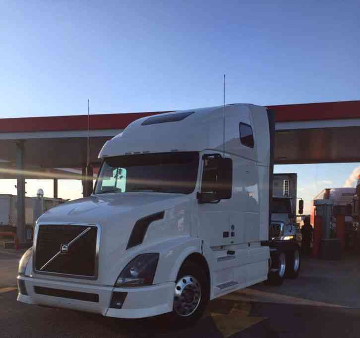 Volvo VNL64T670 (2011)