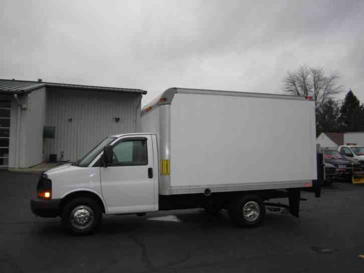 Chevrolet G3500 with 12' Box and Tommy Liftgate (2012)