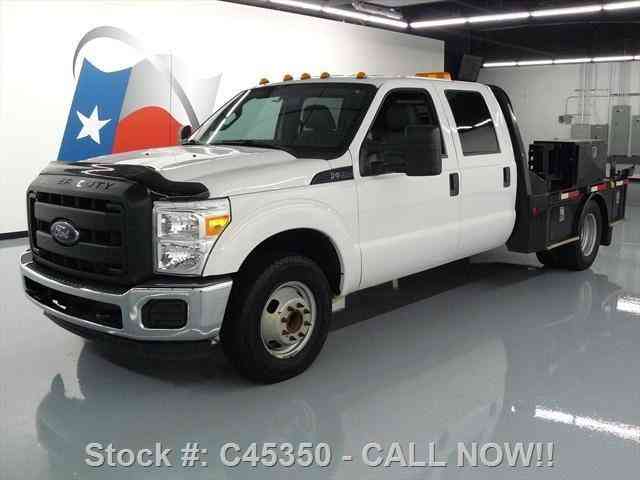 Ford F-350 CREW CAB DRW FLAT BED 6-PASSENGER (2012)