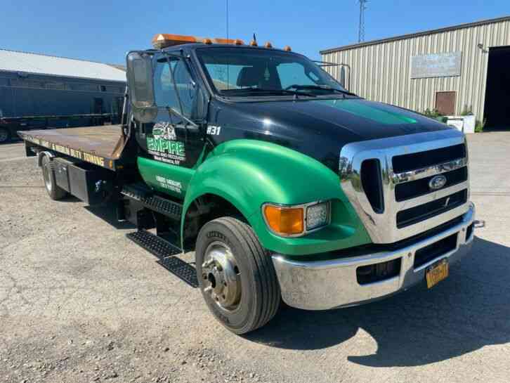 Ford F650 Rollback Flatbed Tow Truck (2012)