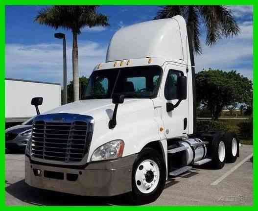 Freightliner® CASCADIA 125 (2012)