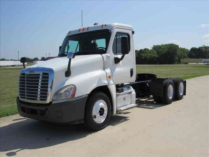 Freightliner CASCADIA -- (2012)