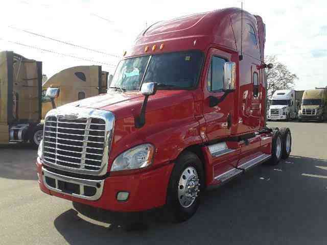 Freightliner CASCADIA -- (2012)