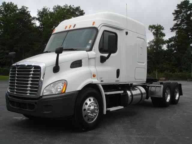 Freightliner CASCADIA -- (2012)