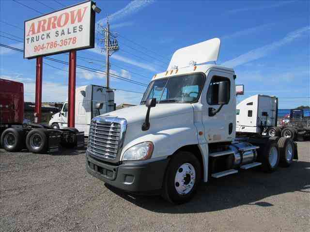 Freightliner CASCADIA -- (2012)