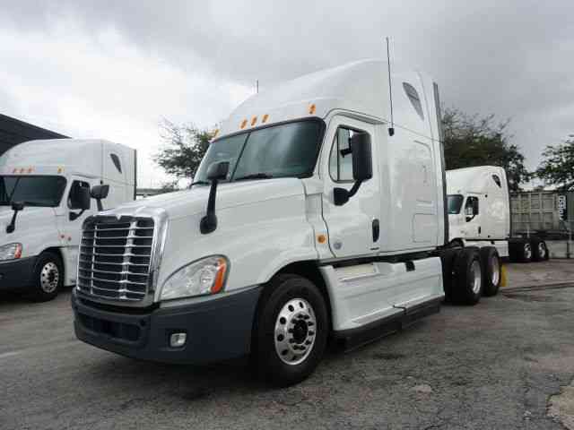 Freightliner Freightliner Cascadia (2012)