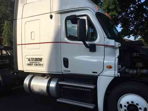 Freightliner Cascadia (2012)