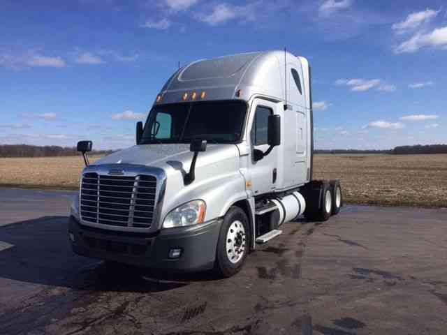 FREIGHTLINER CASCADIA (2012)