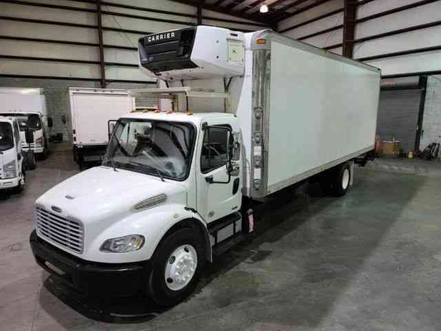 Freightliner M2 106 (2012)