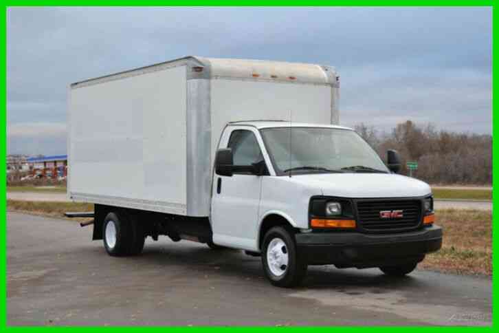 GMC 3500 16ft Box Truck (2012)