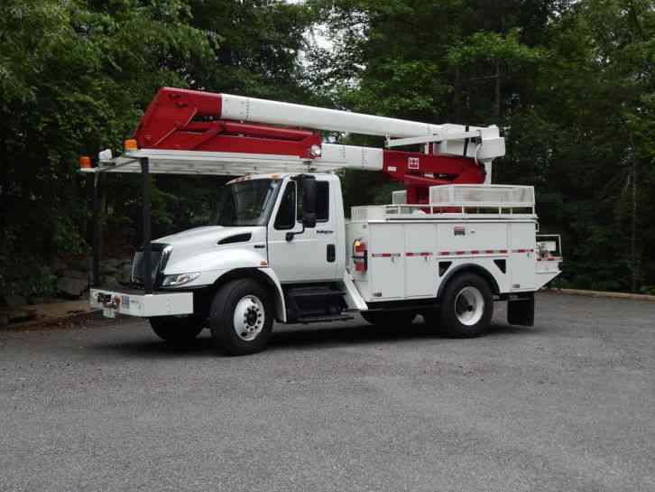 International 4300SBA (2012)