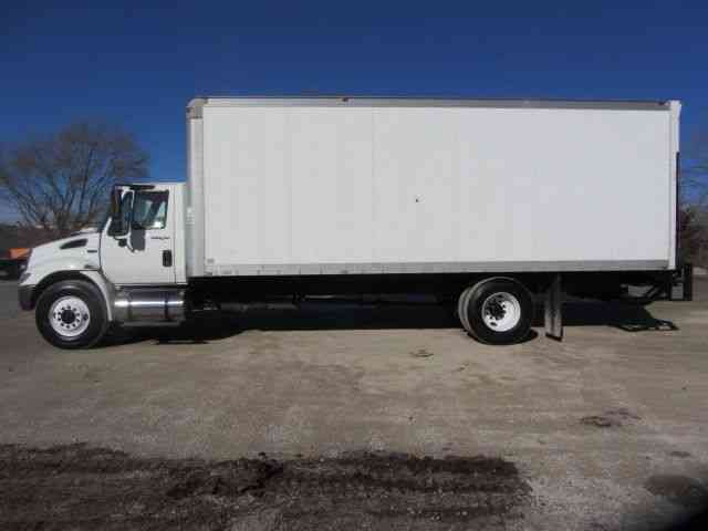 International 4300 (2012)