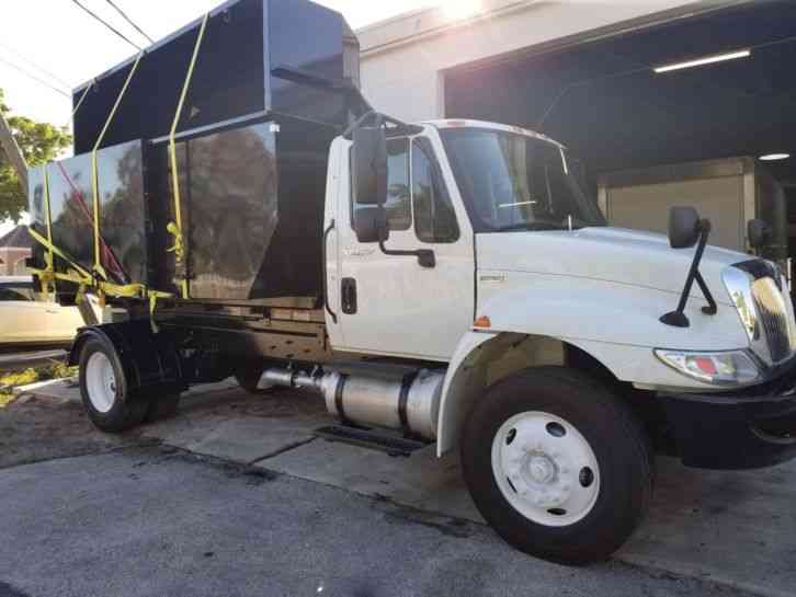 International 4300 (2012)