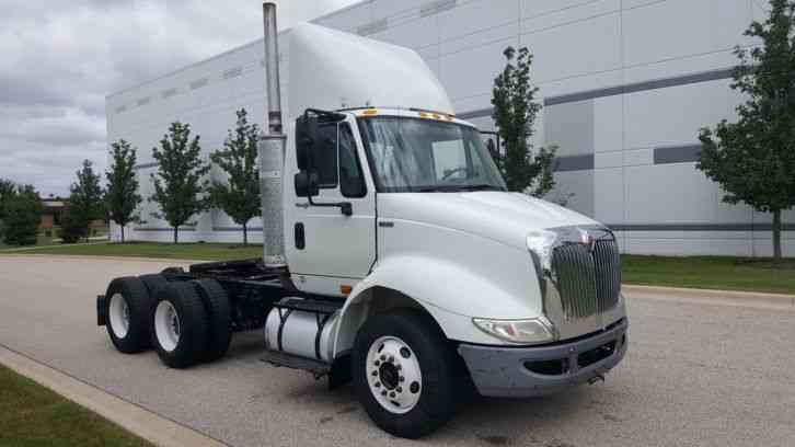 INTERNATIONAL TRANSTAR 8600 -- (2012)