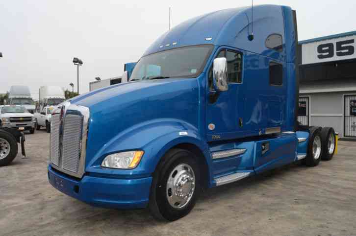 Kenworth T700 (2012)