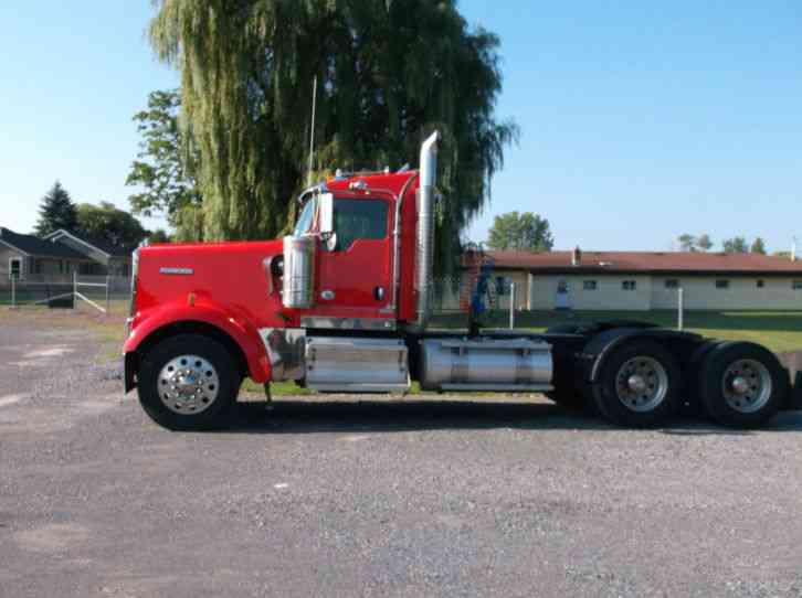 Kenworth W900 (2012)