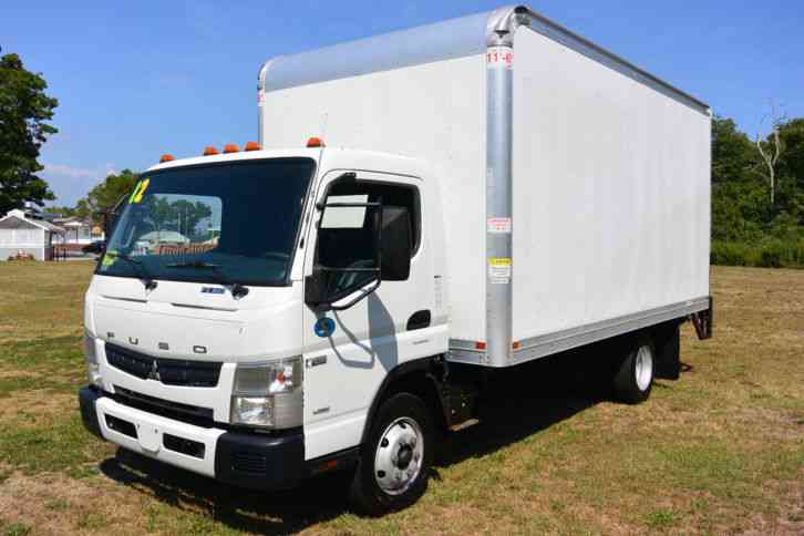 Mitsubishi Fuso FE160 (2012)