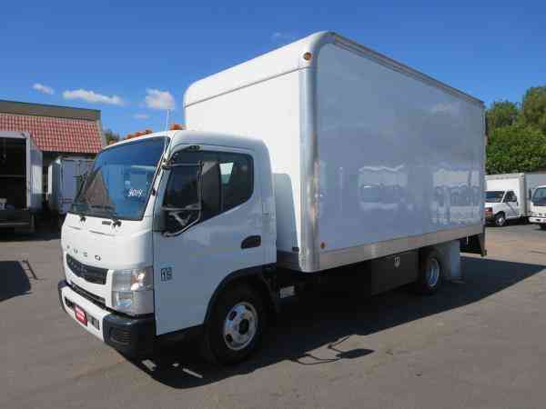 MITSUBISHI FUSO FEC52S -- (2012)