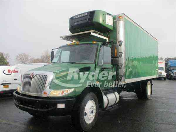 NAVISTAR INTERNATIONAL 4300 -- (2012)