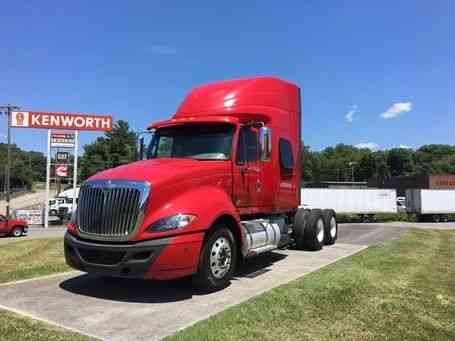 NAVISTAR PROSTAR (2013)