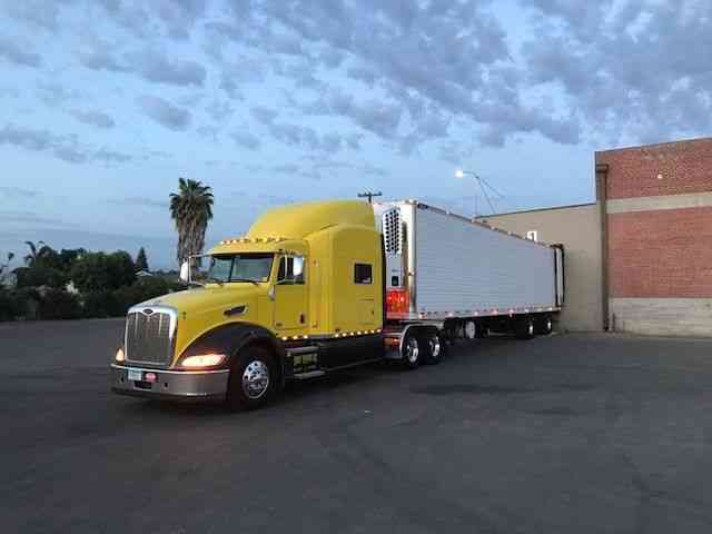 Peterbilt 386 (2012)