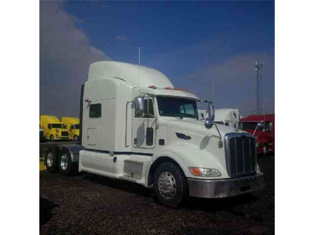 Peterbilt 386 (2012)