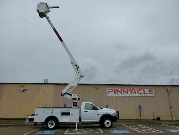 Dodge 5500 DODGE 6. 7 DIESEL VST40I BUCKET TRUCK (2012)