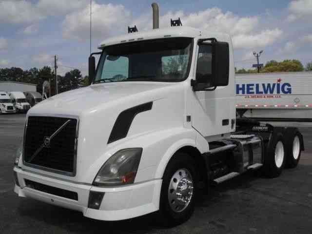 Volvo VNL300 -- (2012)