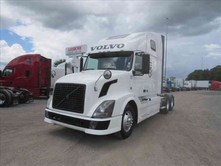 Volvo VNL670 -- (2012)