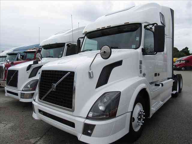 Volvo VNL670 -- (2012)