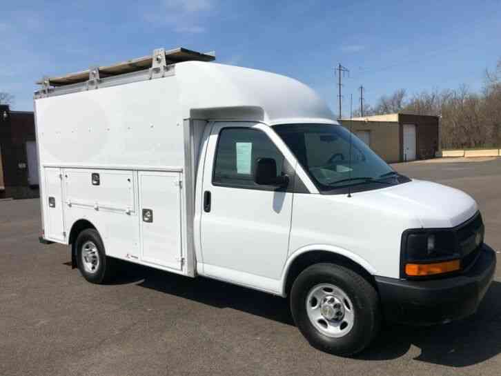 Chevrolet EXPRESS (2013) : Utility / Service Trucks