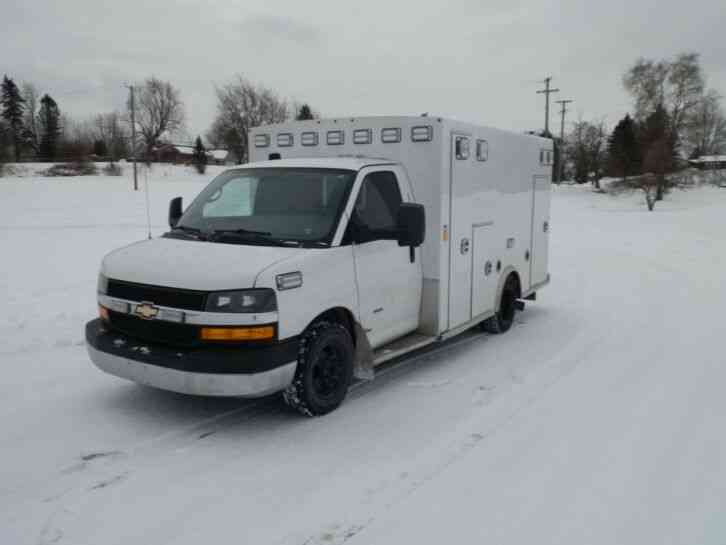 Chevy Express Ambulance (2013)