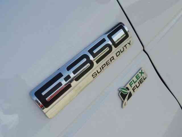 Ford ECO LINE Commercial E-3500 (2013)