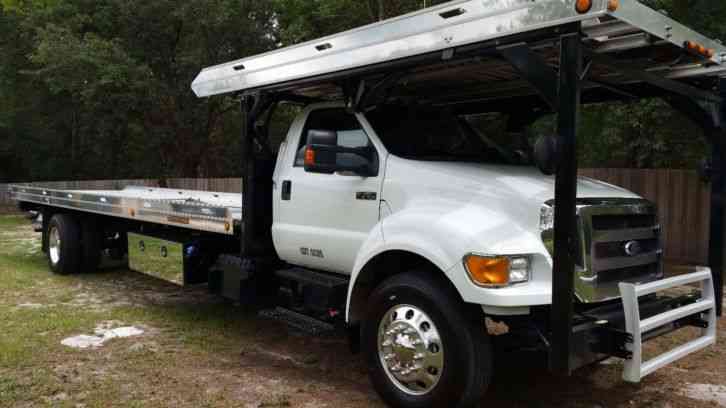 Ford F-750 Super Duty XLT (2013)