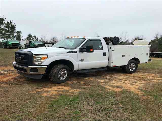 Ford F250 SERVICE TRUCK XL (2013)