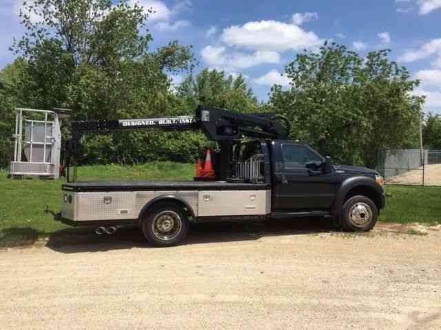 Ford F550 4WD (2013)