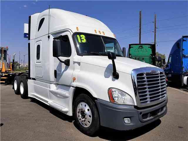 Freightliner Cascadia 125 -- (2013)