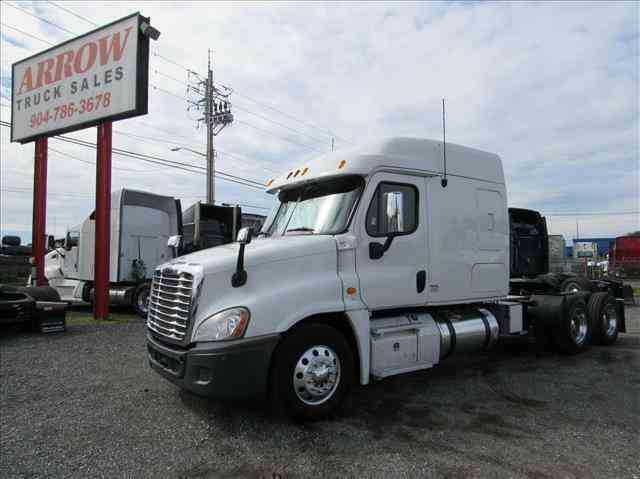 Freightliner CASCADIA -- (2013)