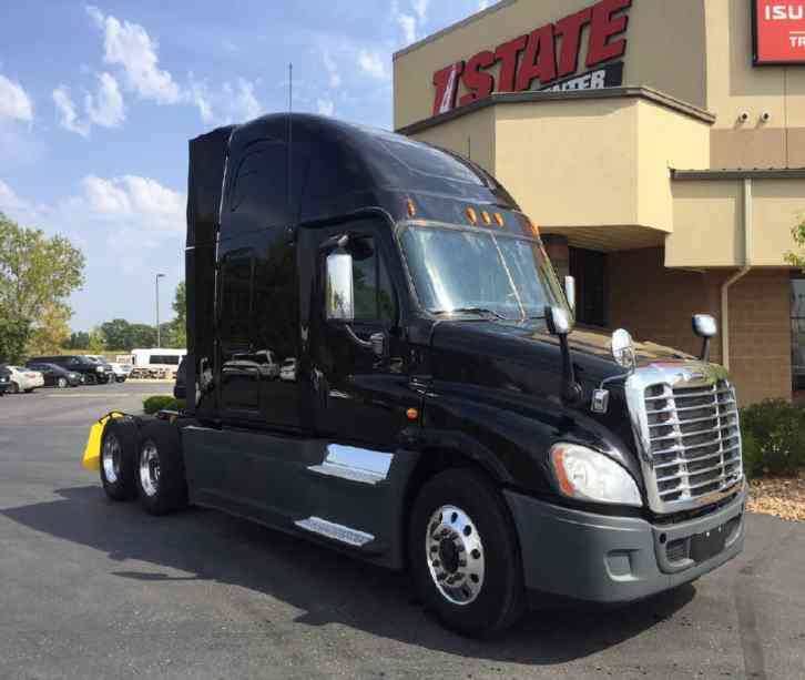 Freightliner Cascadia -- (2013)