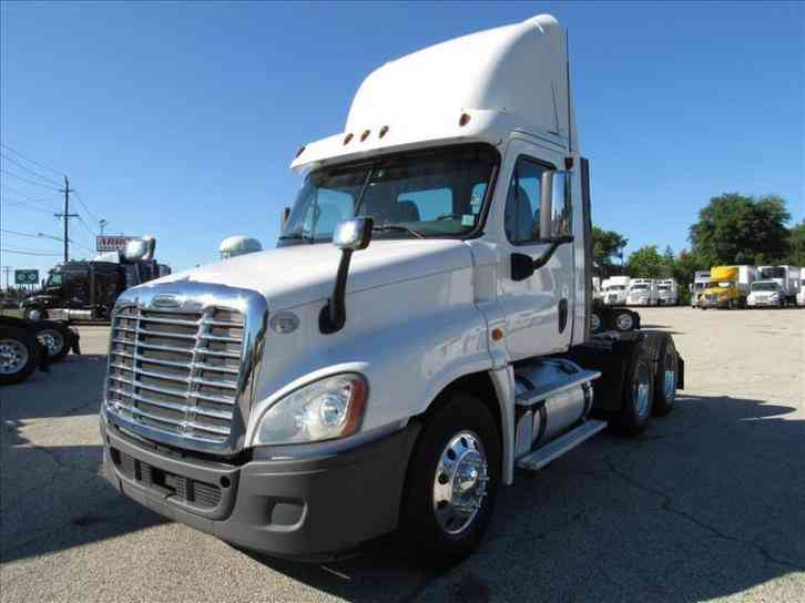 Freightliner CASCADIA -- (2013)